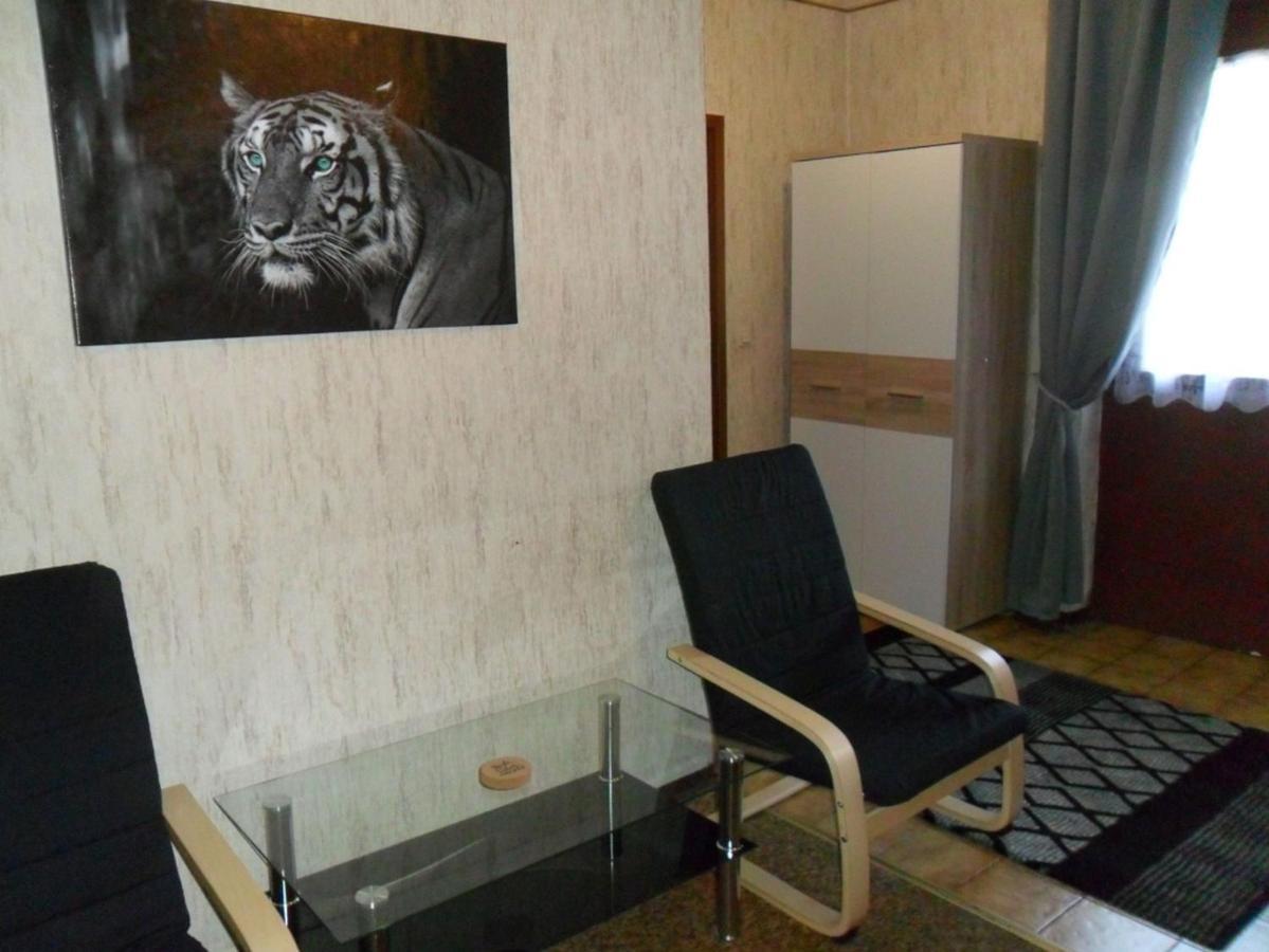 Hotel Hirsch ゼーバハ エクステリア 写真